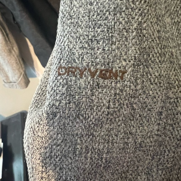 Men’s Large North Face DryVent Waterproof Jacket. New without Tags. - Picture 4 of 5